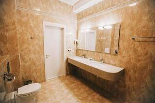 Гостиница Previsokov Песчаное Улучшенный двухместный номер с 1 кроватью или 2 отдельными кроватями и видом на море-5